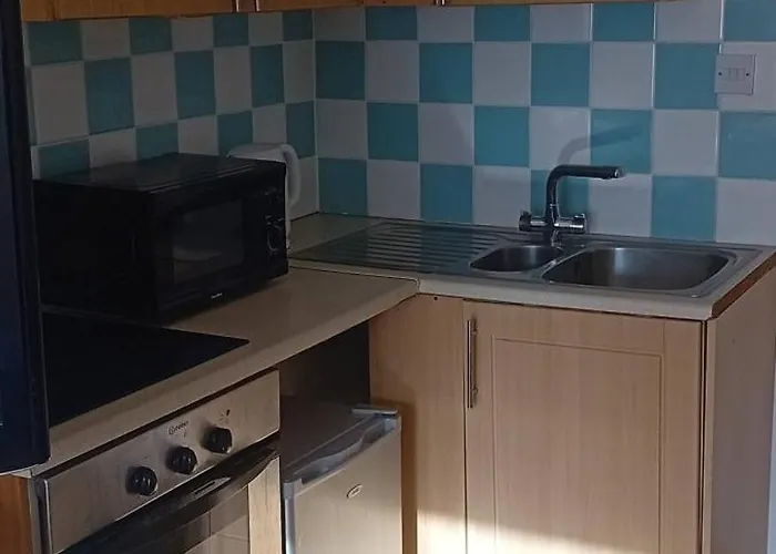 Lovely Double Bed Private In Town Apartment Tullamore